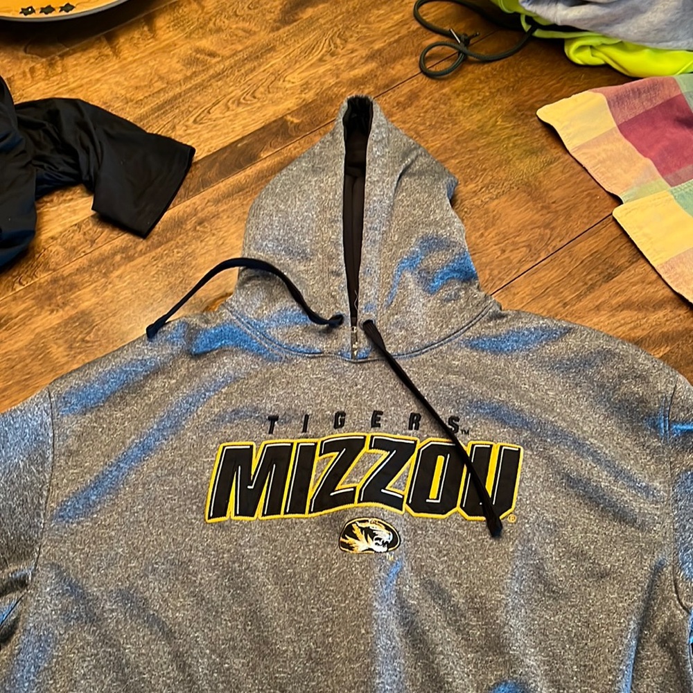 Champion Mizzou sweatshirt XL